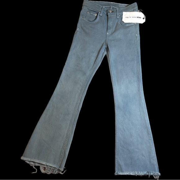 Originally NWT Aged White Flare Crop Jeans now in Sage. Size 26 - Picture 3 of 12